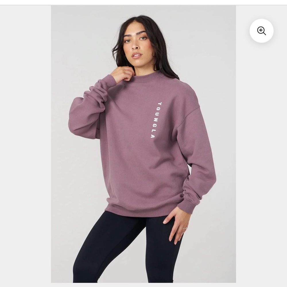 M oversize sweatshirt
